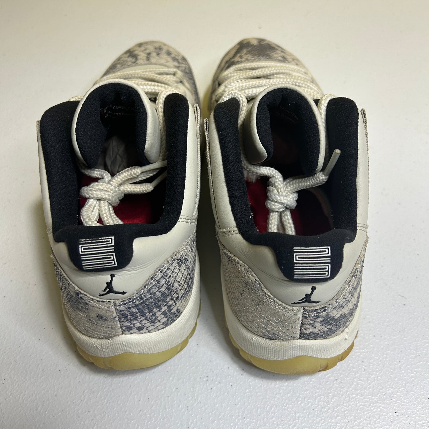 Jordan 11 Retro Low Light Bone Snakeskin (Pre-Owned)
