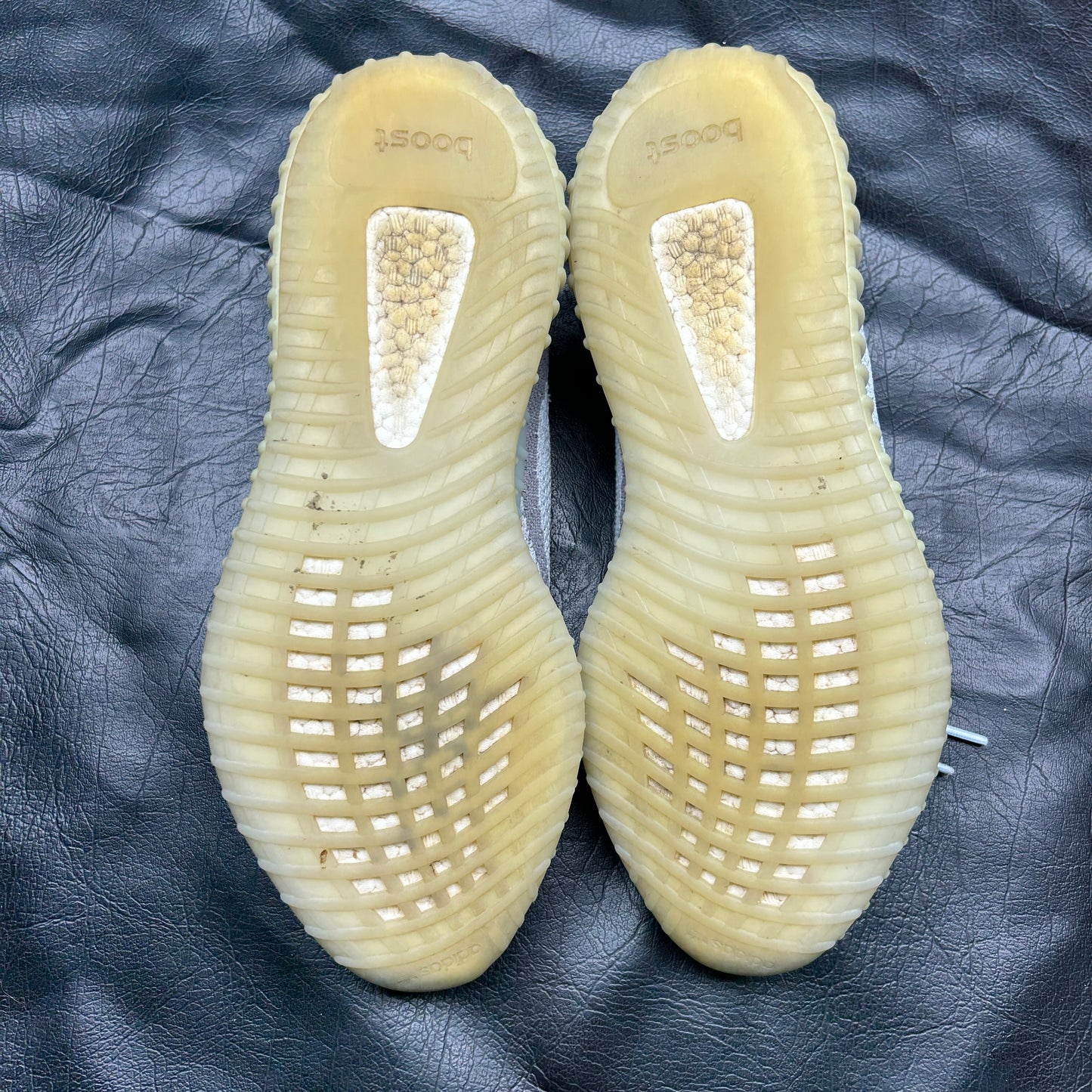 Yeezy Boost 350 V2 Blue Tint (Pre-Owned)