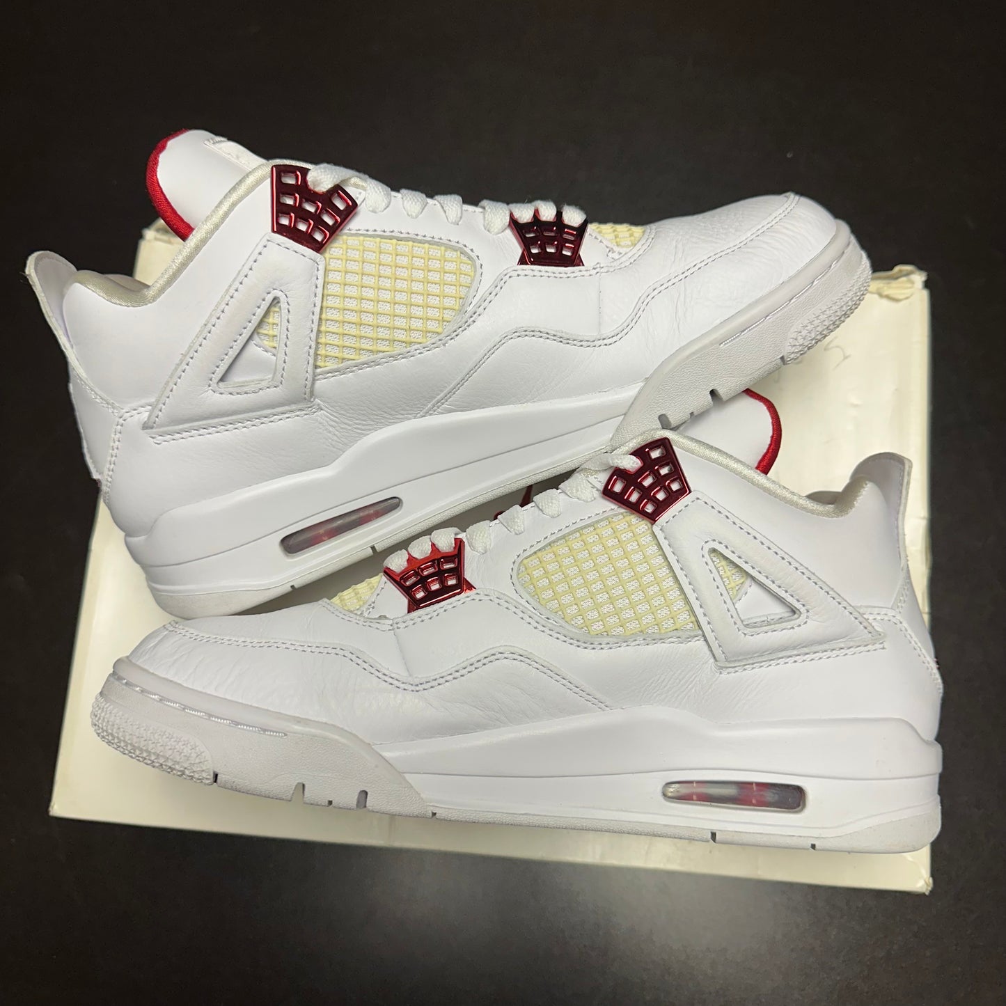 Jordan 4 Retro Red Metallic (Pre-Owned) (9.5)