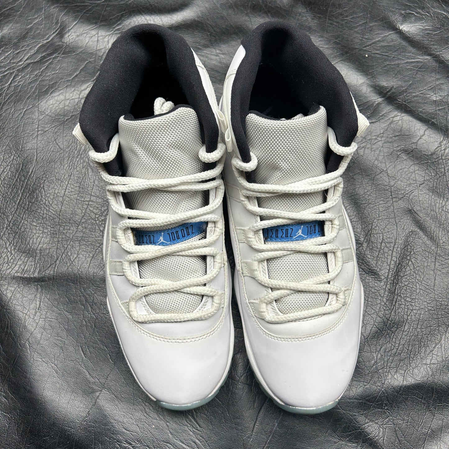 Jordan 11 Retro Legend Blue (Pre-Owned) (9.5)