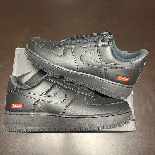 Nike Air Force 1 Supreme Black