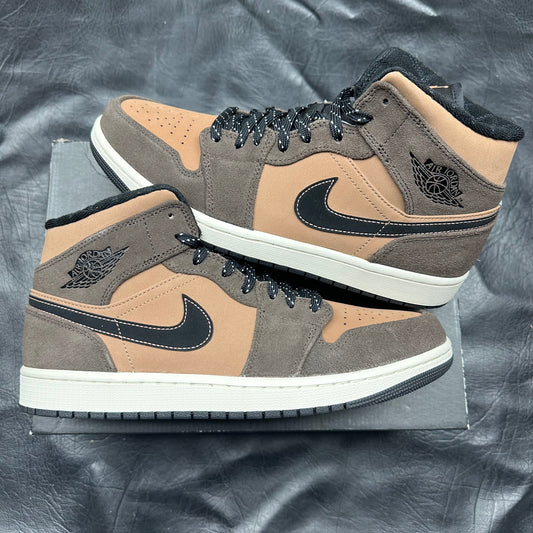 Jordan 1 Mid Dark Chocolate