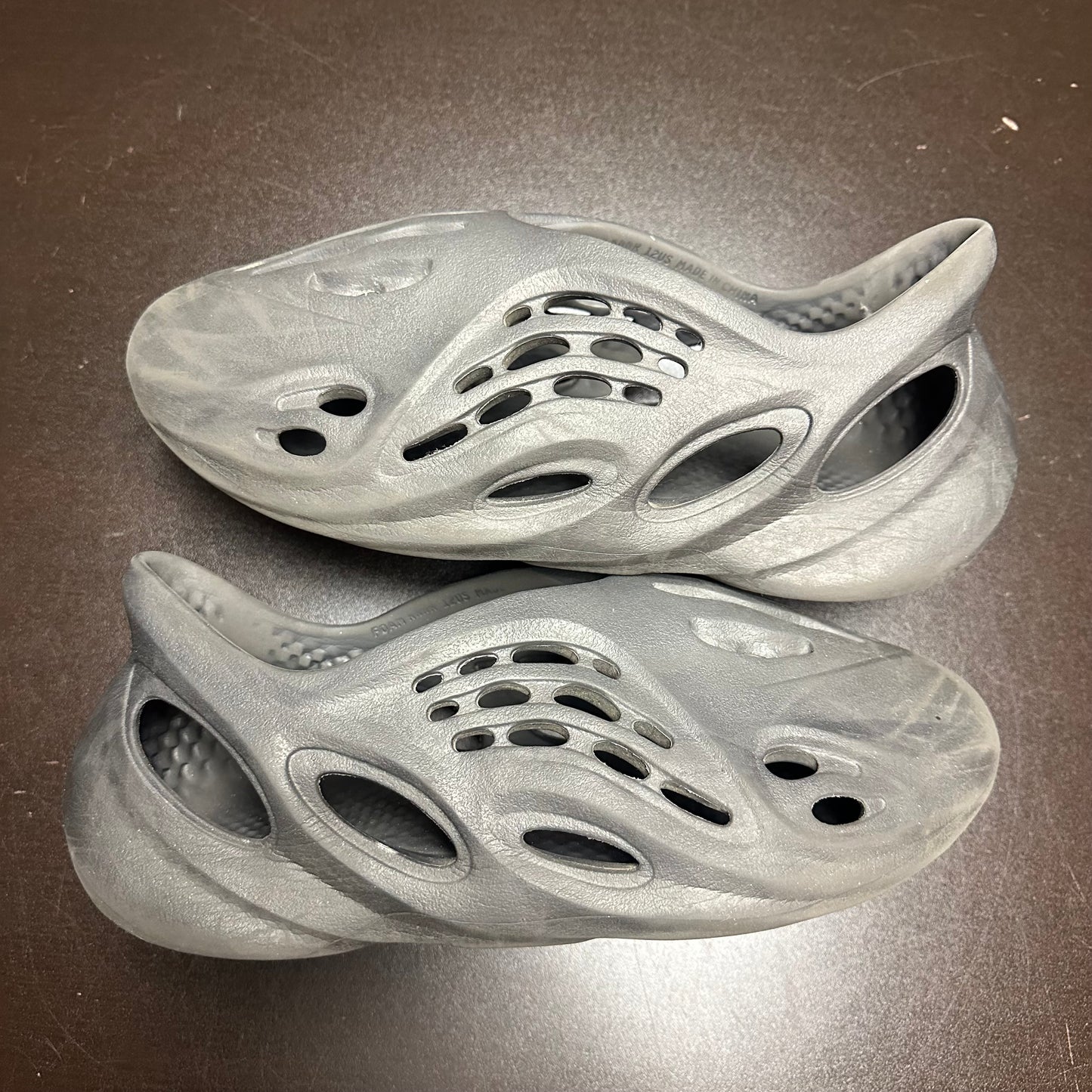 Yeezy Foam Runner Onyx (Pre-Owned) (12)