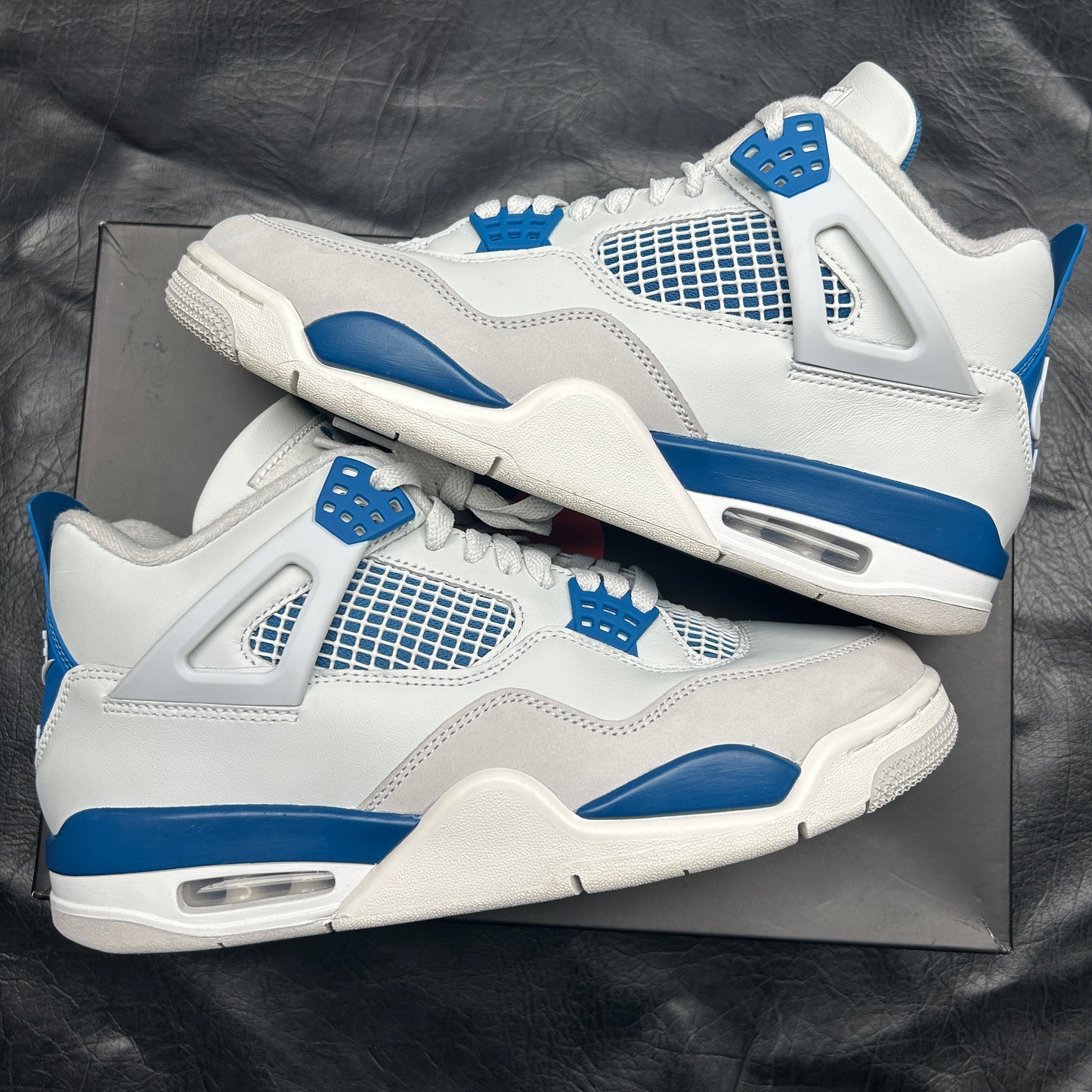 Jordan 4 Retro Military Blue (Pre-Owned) (8.5)