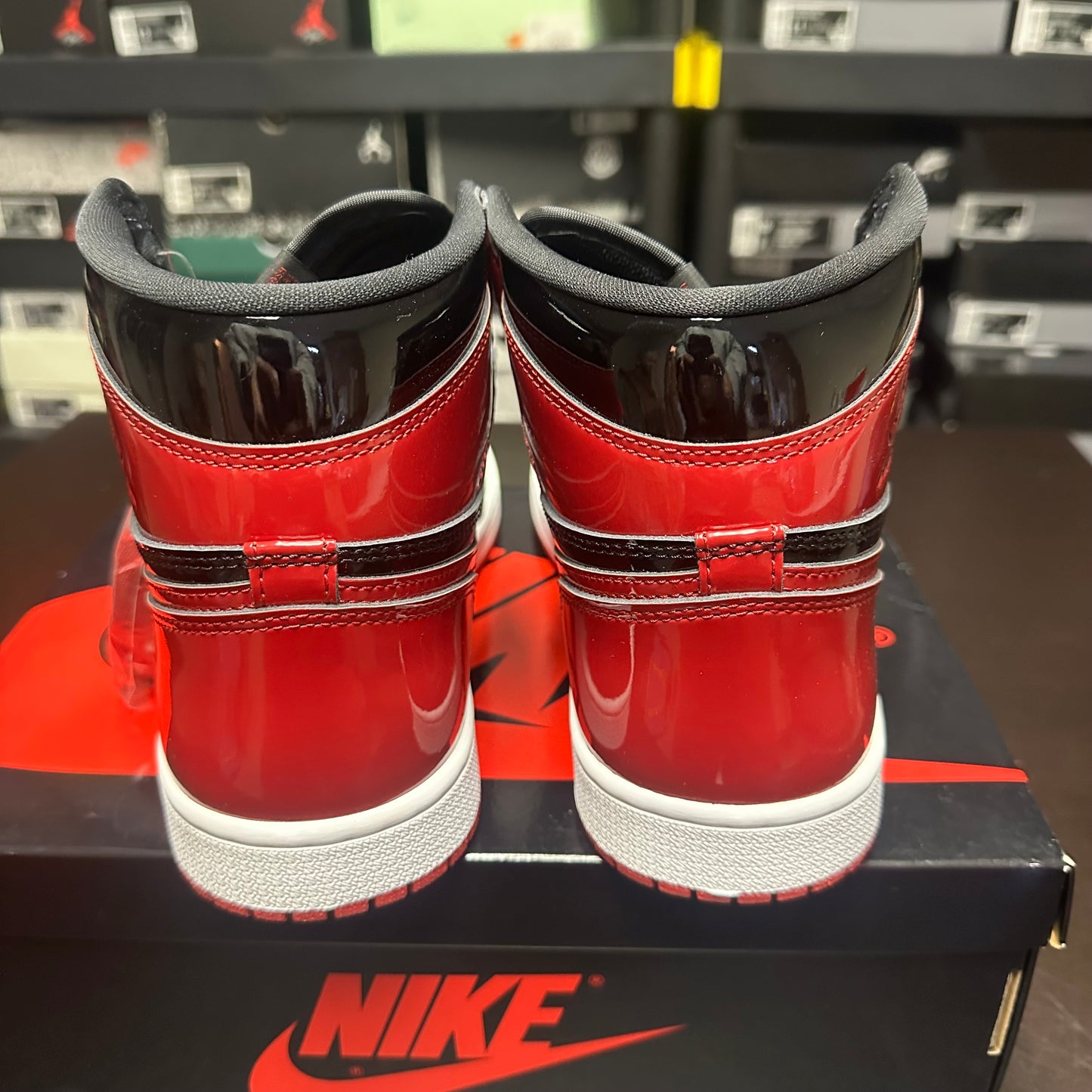 Jordan 1 Retro High Patent Bred