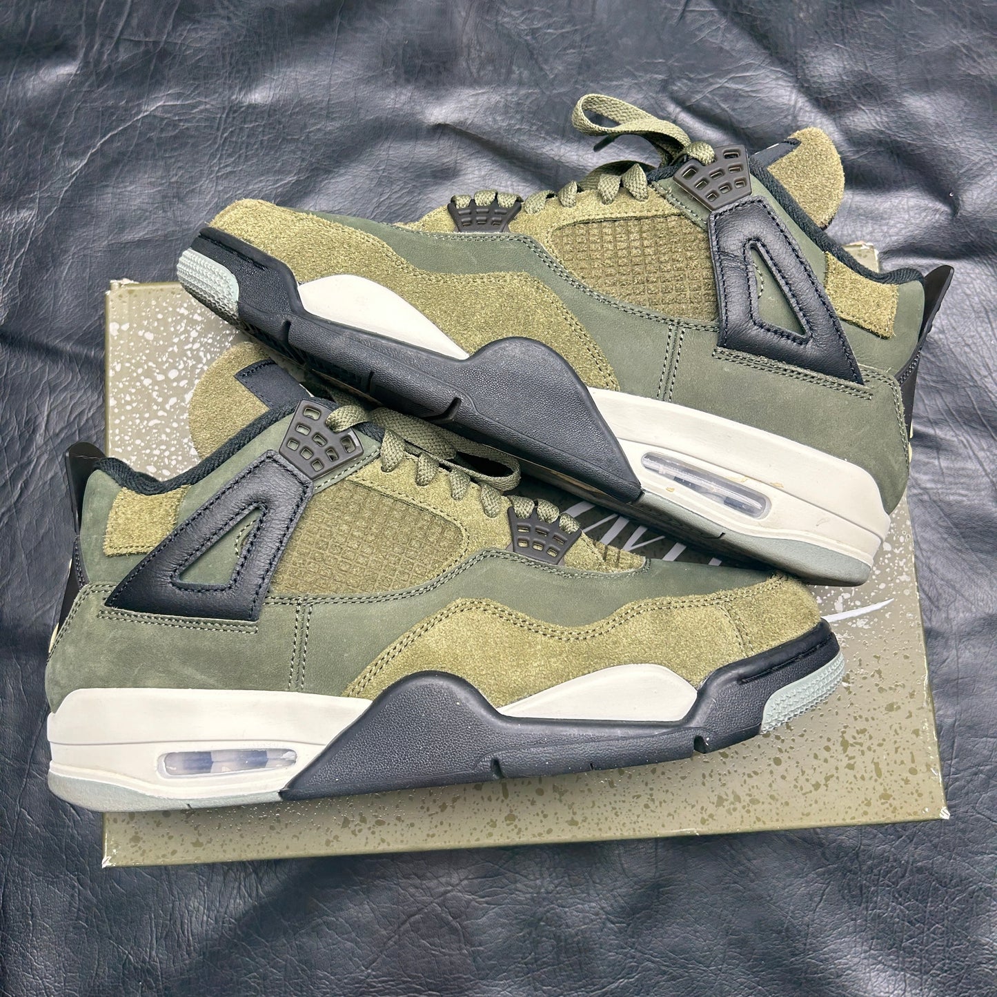 Jordan 4 Retro Craft Olive (Pre-Owned) Size 10.5