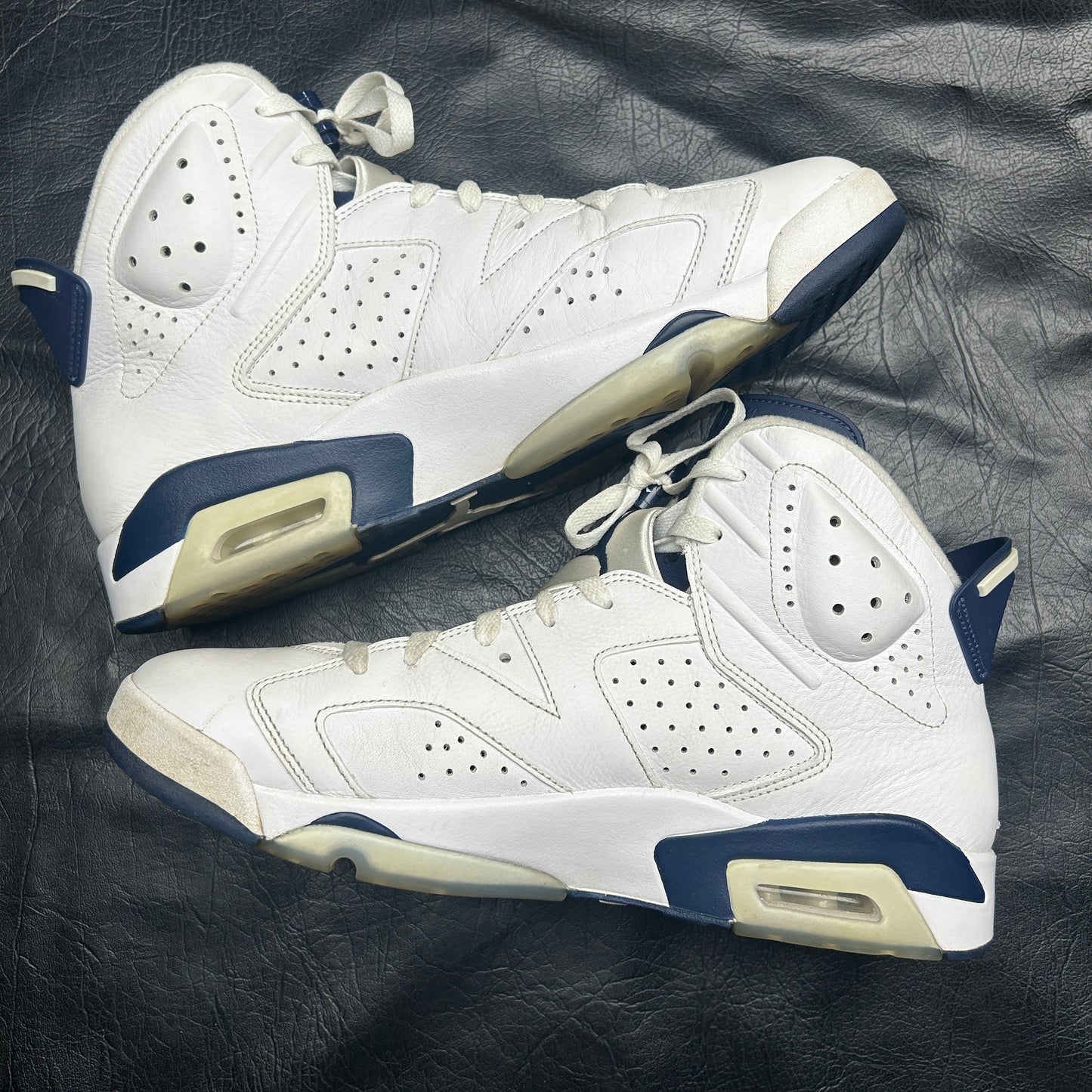 Jordan 6 Retro Midnight Navy (Pre-Owned) Size 13