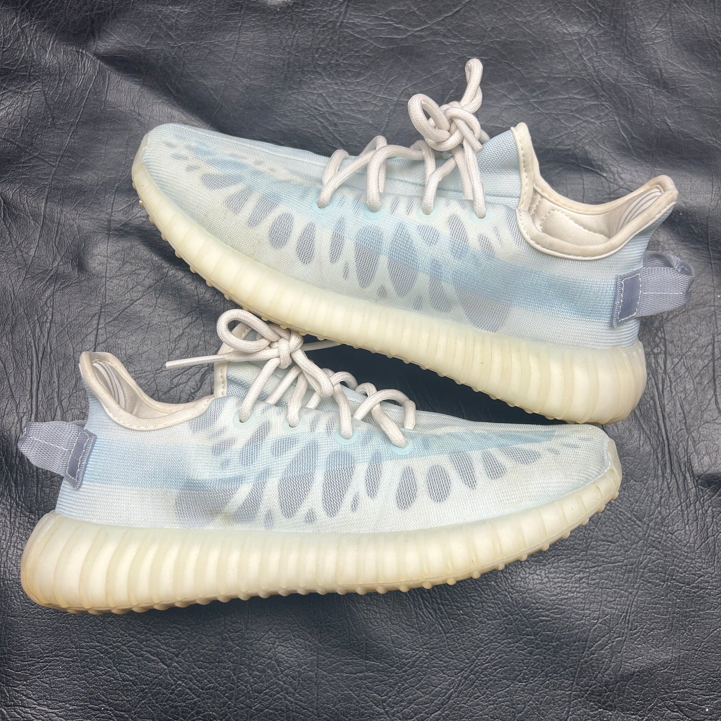 Yeezy Boost 350 Mono Ice (Pre-Owned) Size 6.5