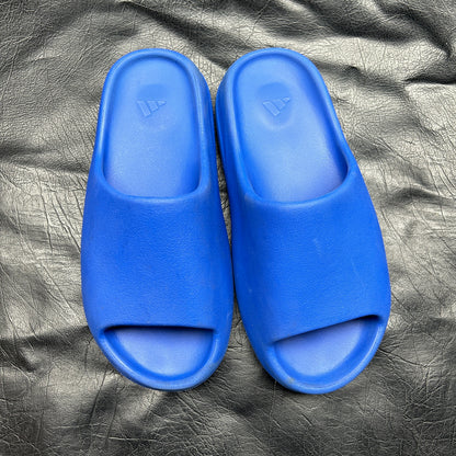 Yeezy Slide Azure (Pre-Owned)