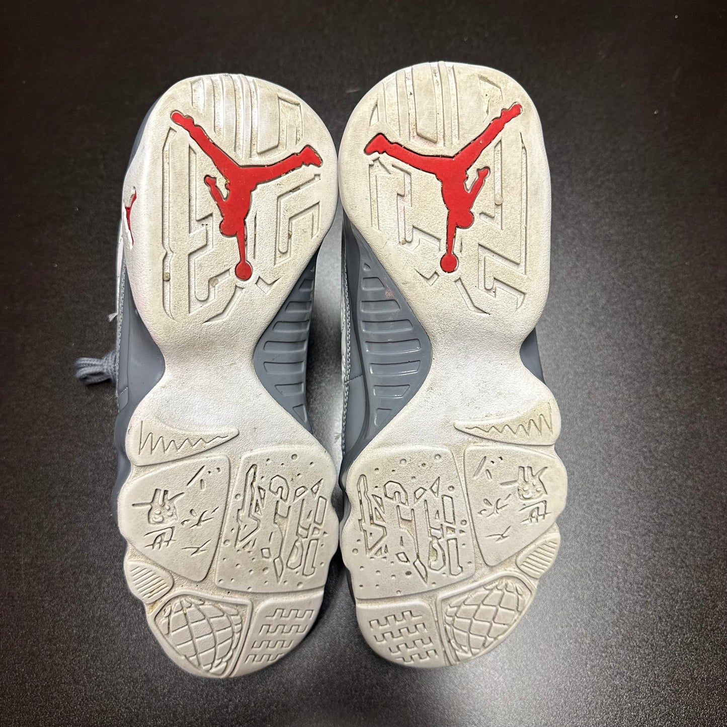 Jordan 9 Retro Fire Red (Pre-Owned) (5.5) *NO BOX*