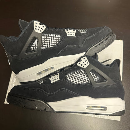 Jordan 4 Retro White Thunder