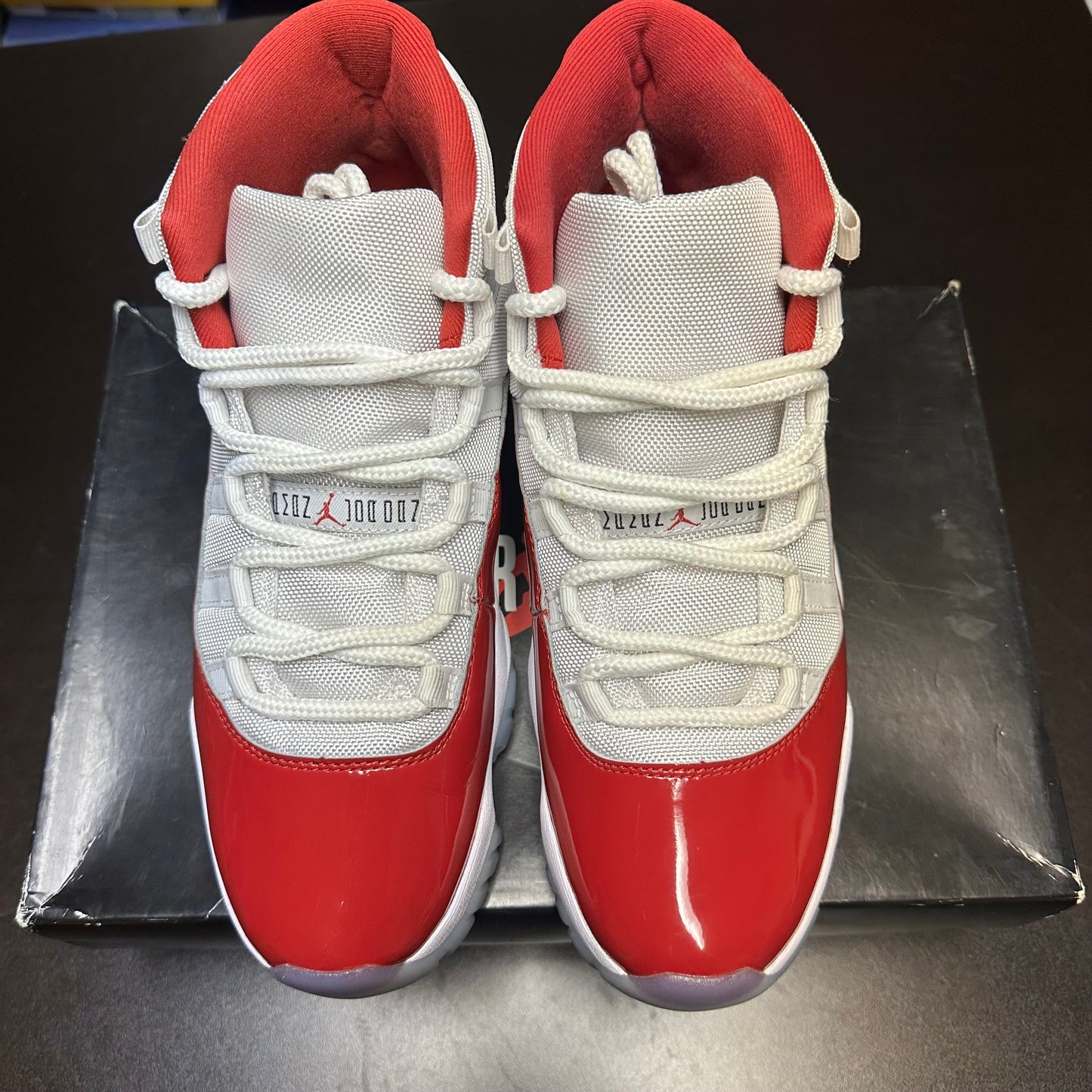 Jordan 11 Retro Cherry (Pre-Owned) (9)