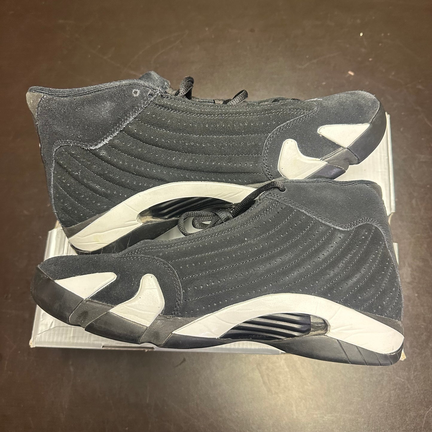 Jordan 14 Retro Black White (Pre-Owned) (10.5)