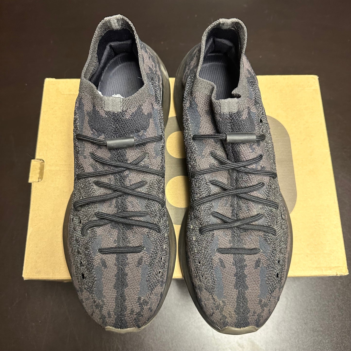 Yeezy 380 Onyx (Pre-Owned) (13)