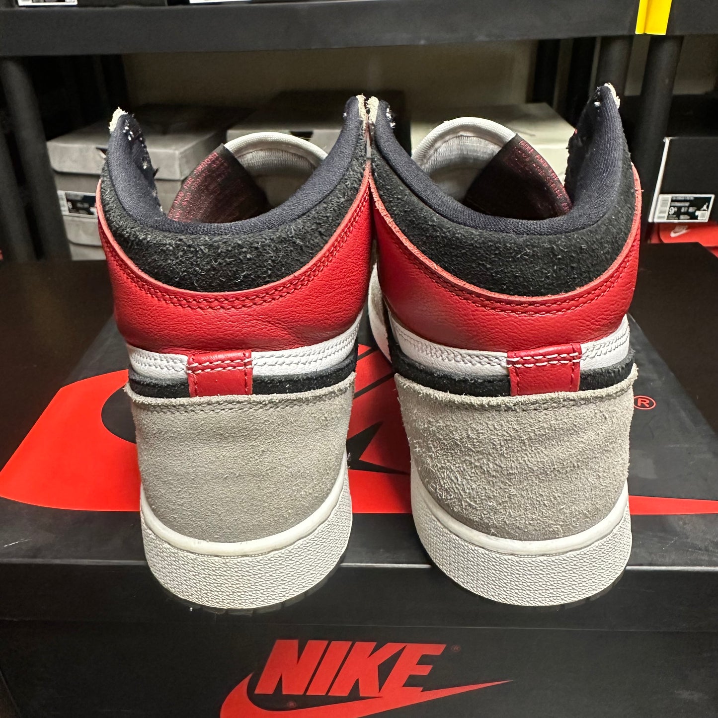 Jordan 1 Retro High Smoke Grey (Pre-Owned) (7Y)