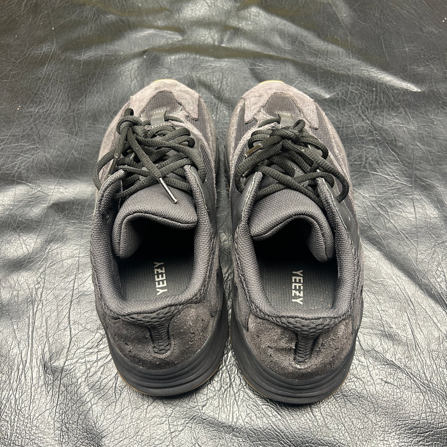 Yeezy 700 Utility Black (Pre-Owned) (9.5)