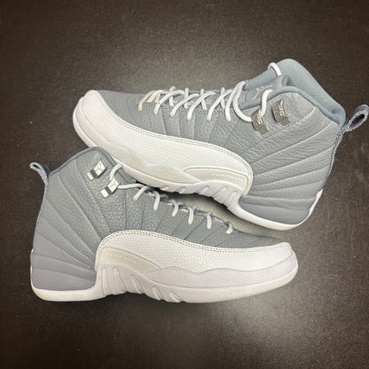 Jordan 12 Retro Stealth (Pre-Owned) (5.5Y) *NO BOX*