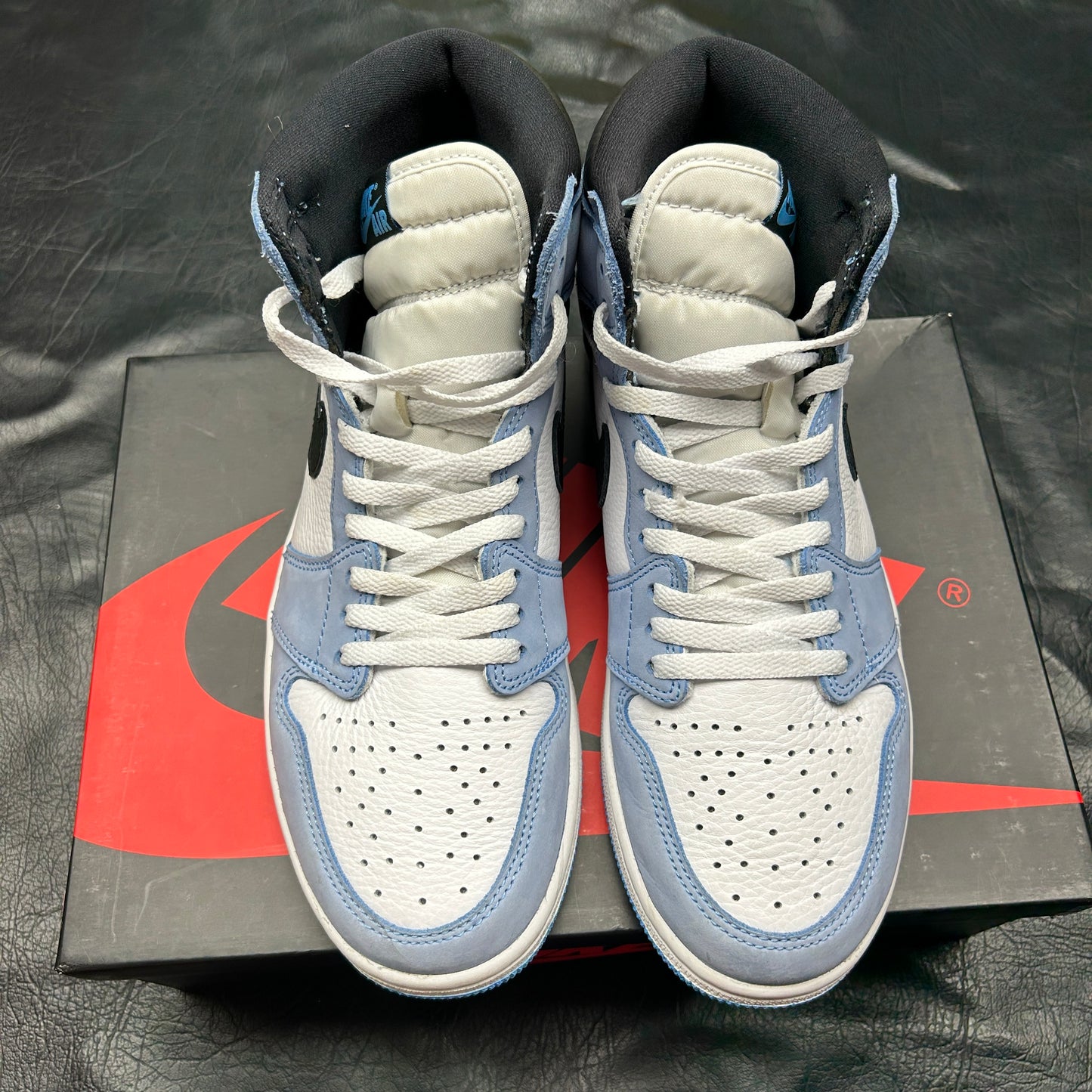 Jordan 1 Retro High University Blue (Pre-Owned) (10)