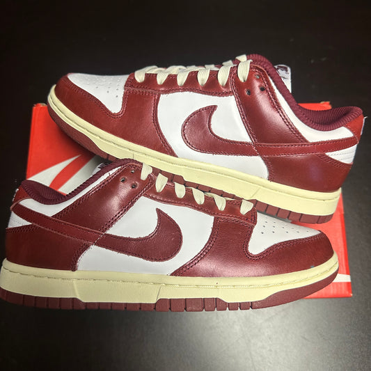 Nike Dunk Low Vintage Red (W)