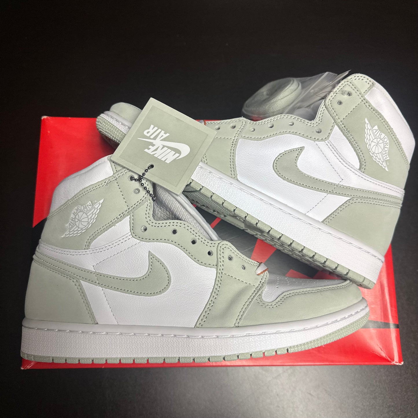 Jordan 1 Retro High Seafoam (W)