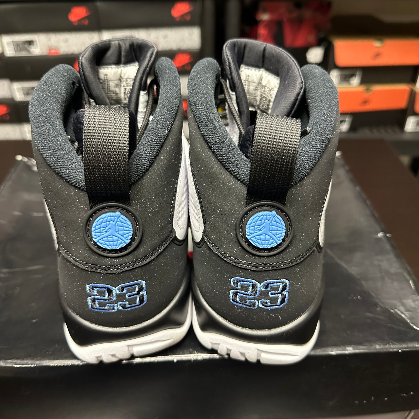 Jordan 9 Retro University Blue (Pre-Owned) (11)