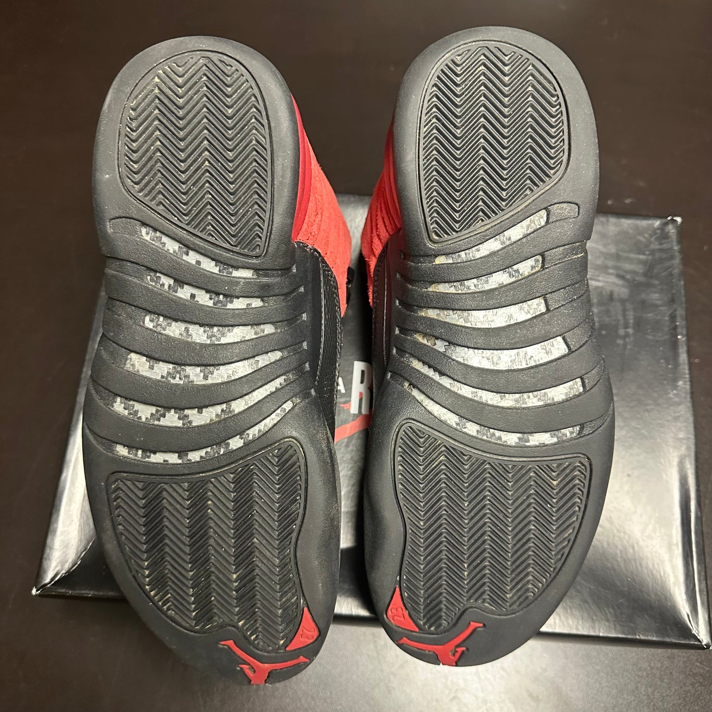 Jordan 12 Retro Reverse Flu Game (Pre-Owned) (9.5) *REPLACEMENT BOX*