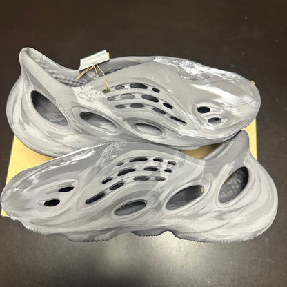 Yeezy Foam Runner MX Granite