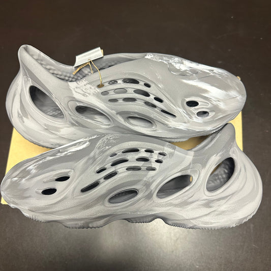 Yeezy Foam Runner MX Granite