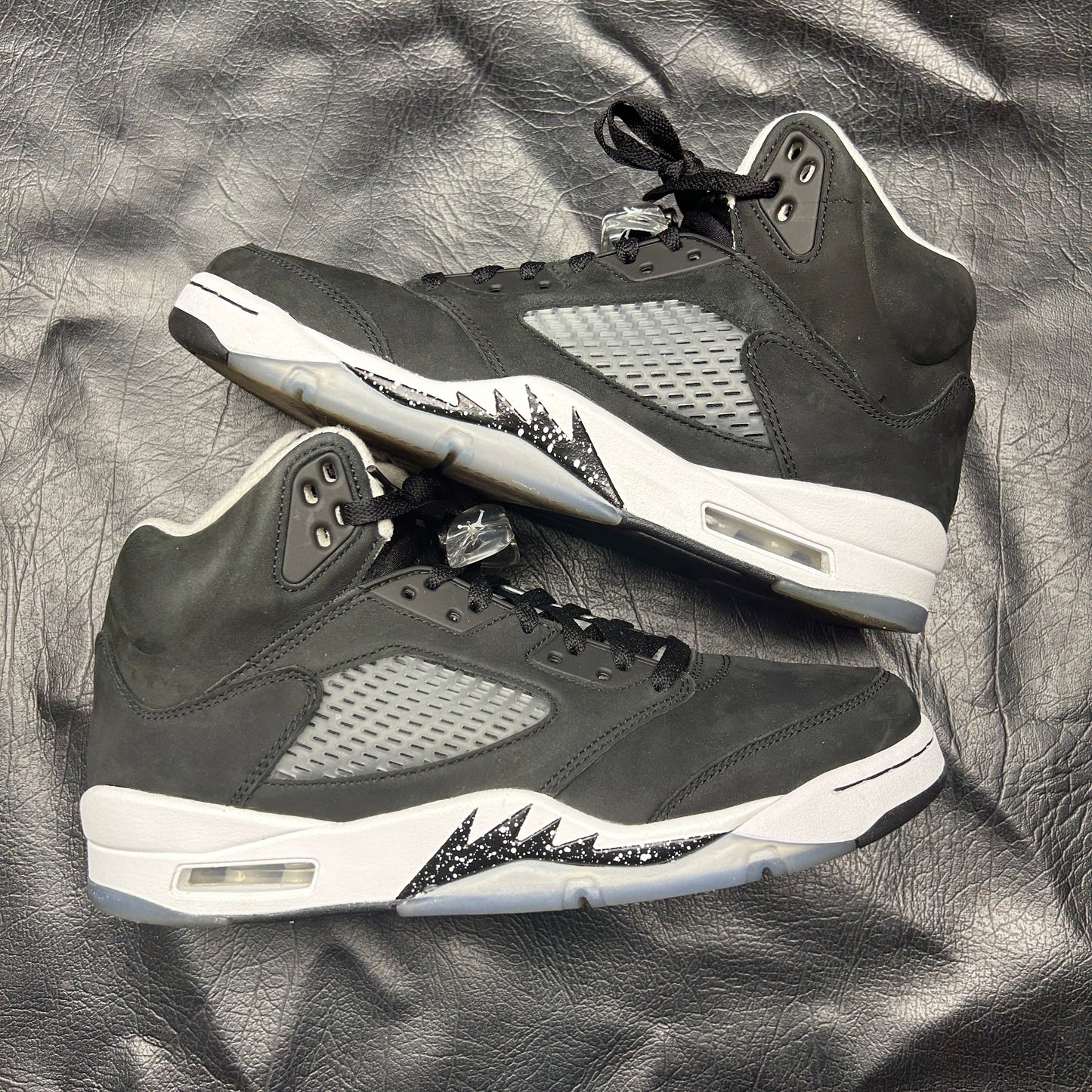 Jordan 5 Retro Oreo (Pre-Owned)