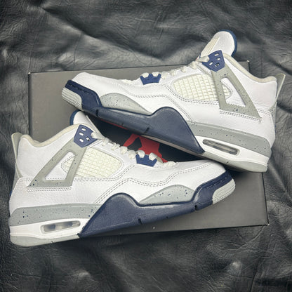 Jordan 4 Retro Midnight Navy (GS) (Pre-Owned) Size 6.5Y