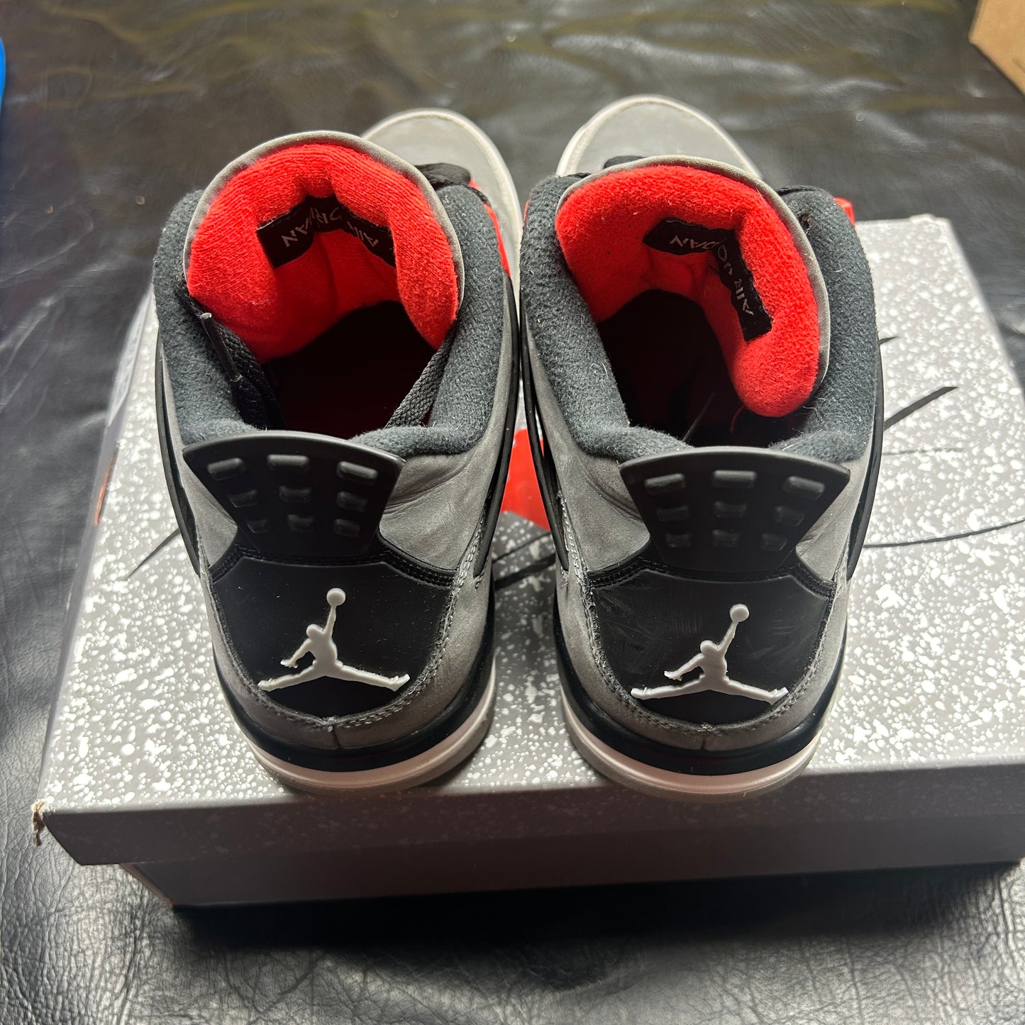 Jordan 4 Retro Infrared (Pre-Owned) Size 10.5