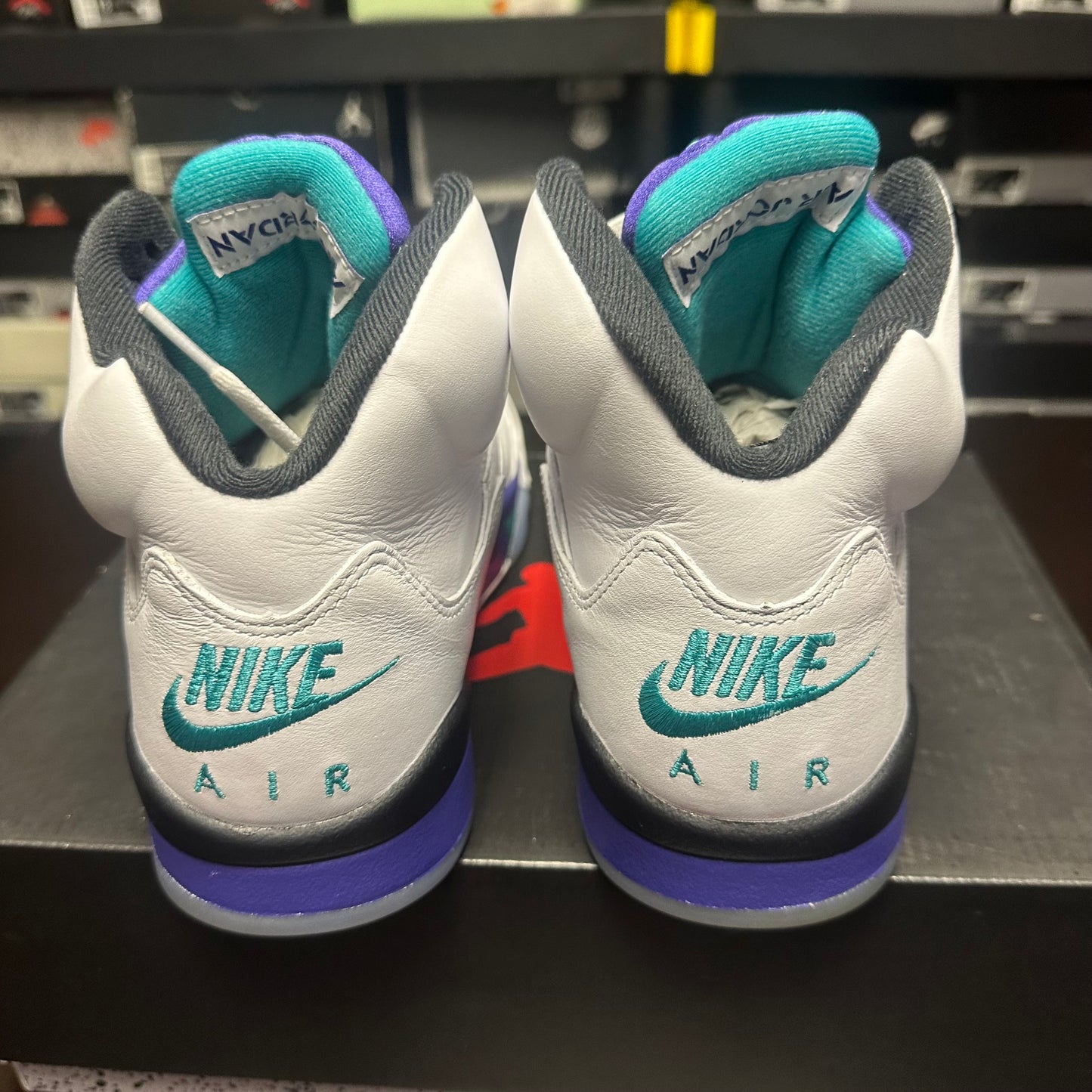 Jordan 5 Retro Grape (Pre-Owned) (8)