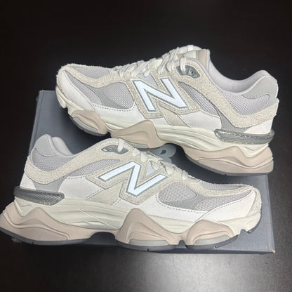 New Balance 9060 Grey