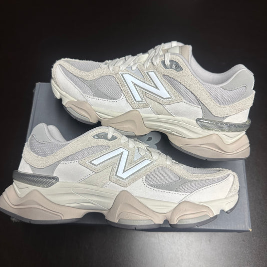 New Balance 9060 Grey