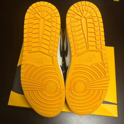 Jordan 1 Retro High Yellow Toe (Like New) (9)