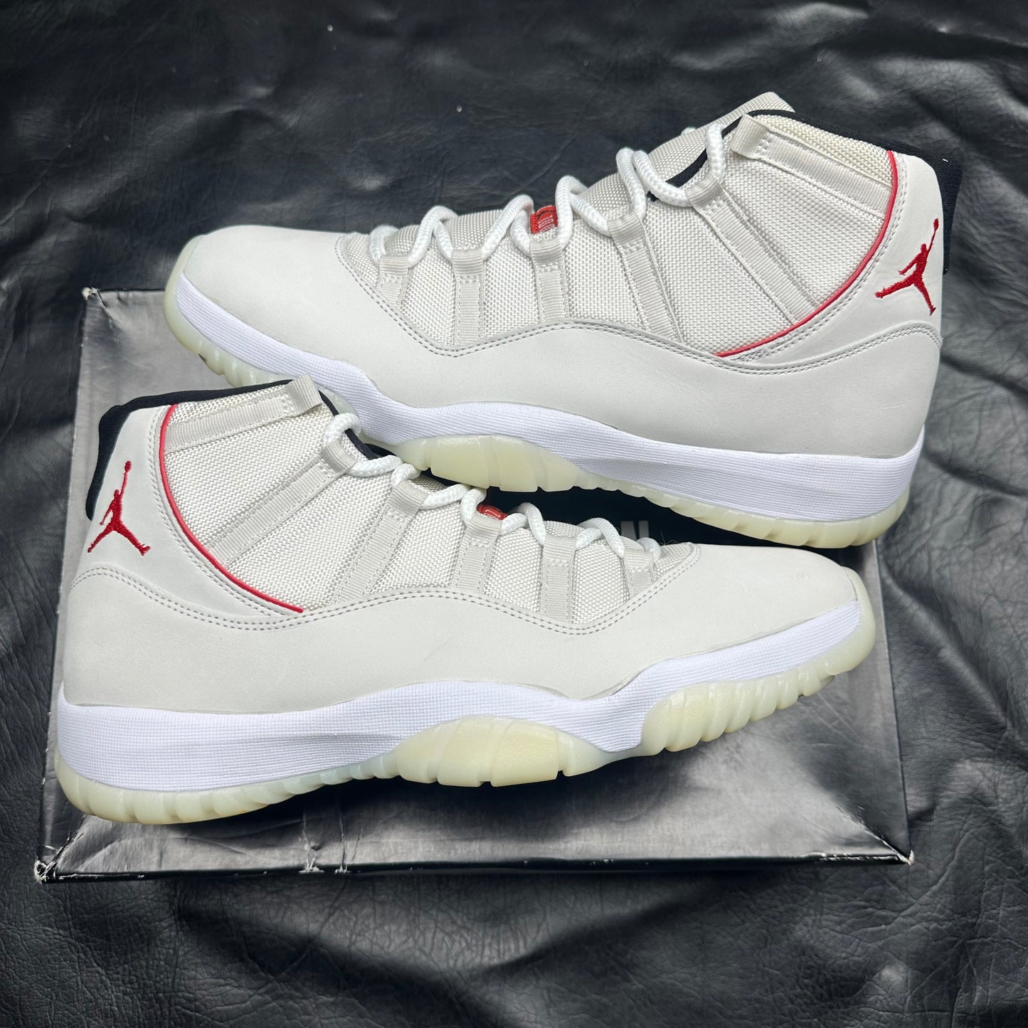 Jordan 11 Retro Platinum Tint (Pre-Owned) (13)