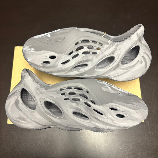 Yeezy Foam Runner MX Granite
