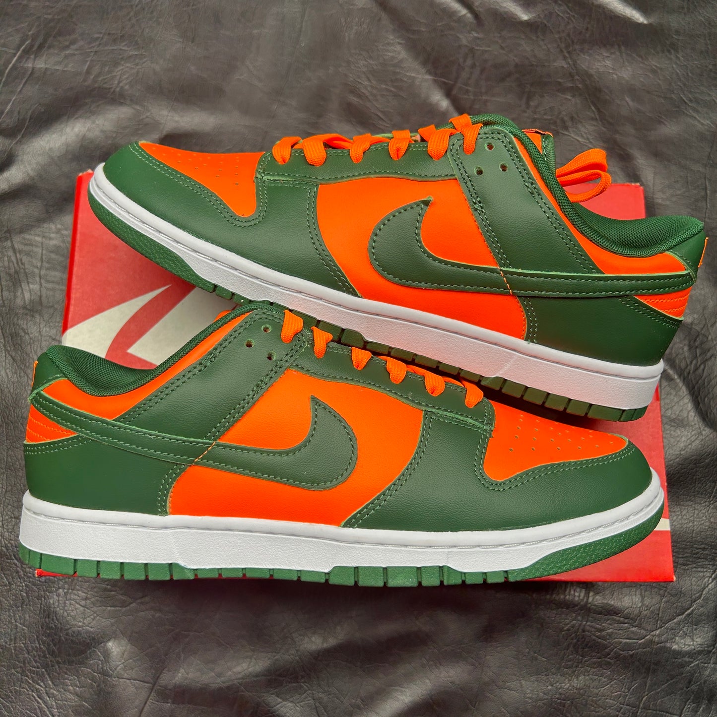 Nike Dunk Low Miami Hurricanes