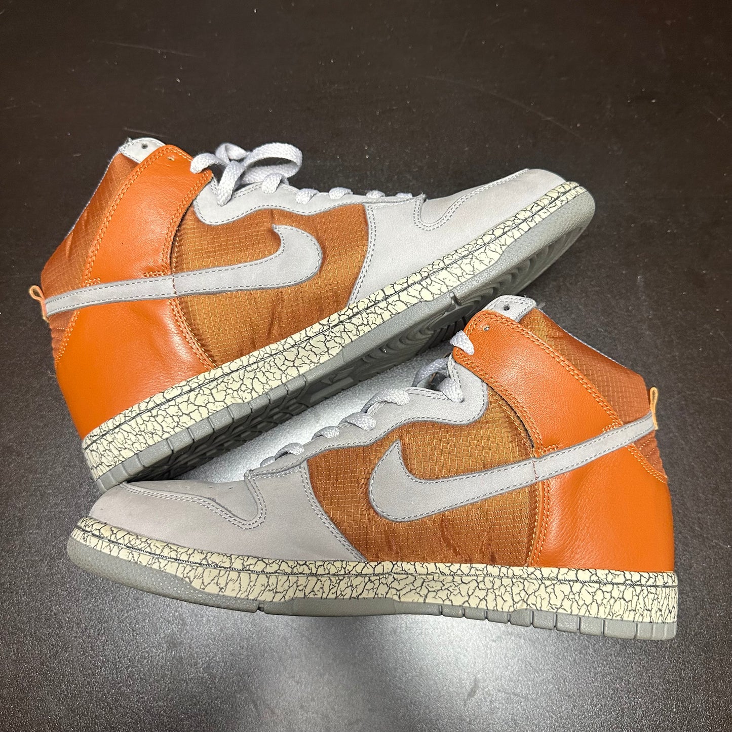 Nike SB Dunk High Earthquake Dark Orange (Pre-Owned) (10.5) *NO BOX*