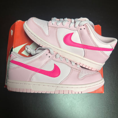 Nike Dunk Low Triple Pink (GS)