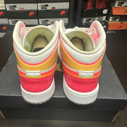 Jordan 1 Mid Edge Glow (Pre-Owned) (5.5)