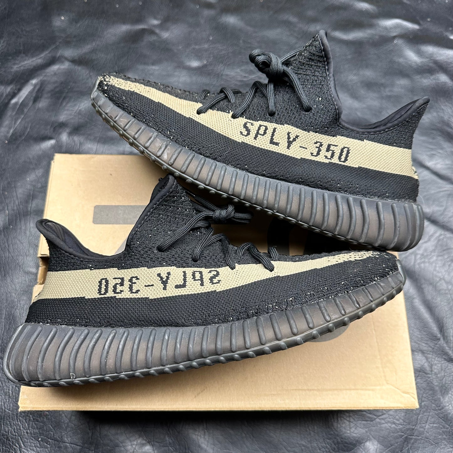 Yeezy Boost 350 V2 Core Black Green (Pre-Owned) (11)