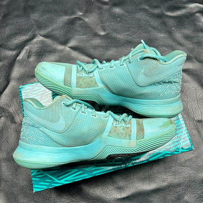 Nike Kyrie 3 Tiffany (Pre-Owned) Size 9