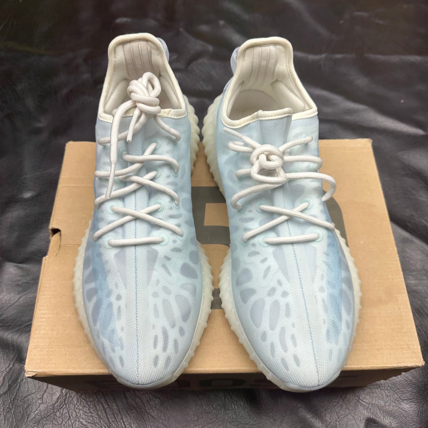 Yeezy Boost 350 V2 Mono Ice (Pre-Owned) (10.5)