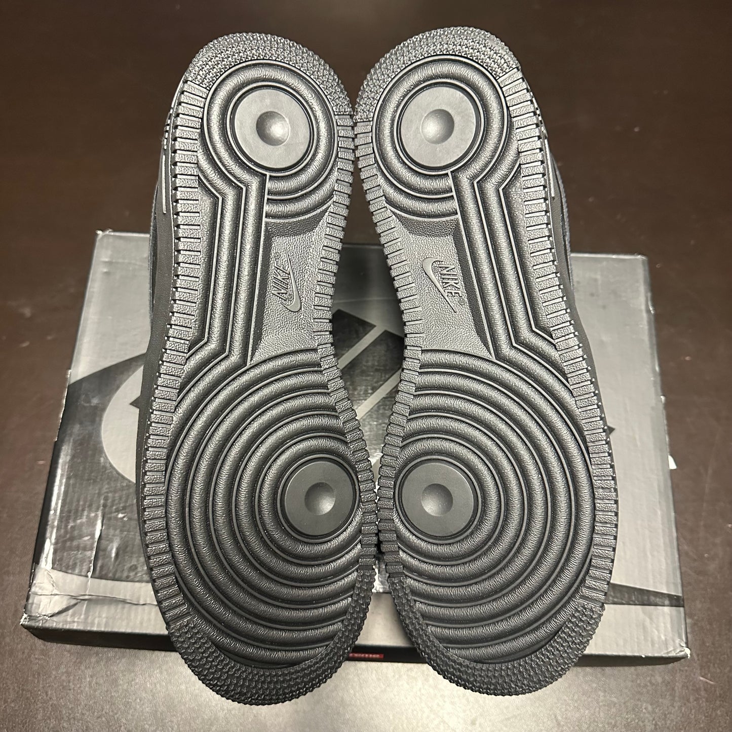 Nike Air Force 1 Supreme Black