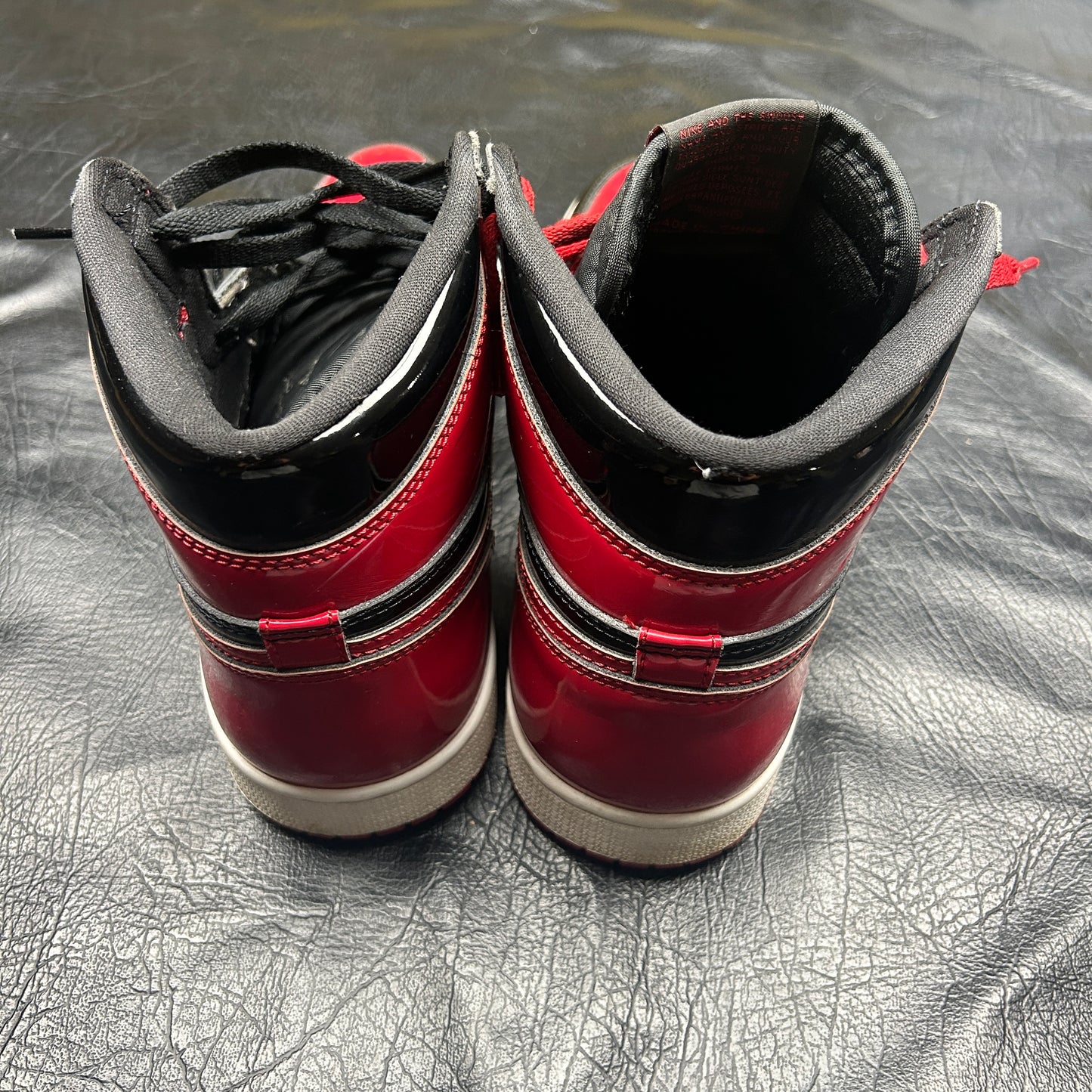 Jordan 1 Retro Patent Bred (Pre-Owned) (9)