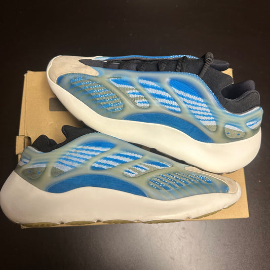 Yeezy 700 V3 Azareth (Pre-Owned) (11)