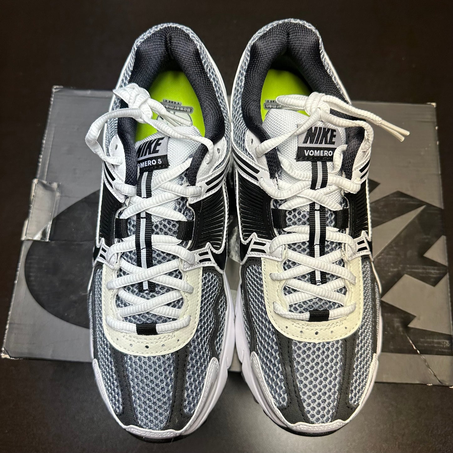 Nike Zoom Vomero 5 Dark Grey Black White