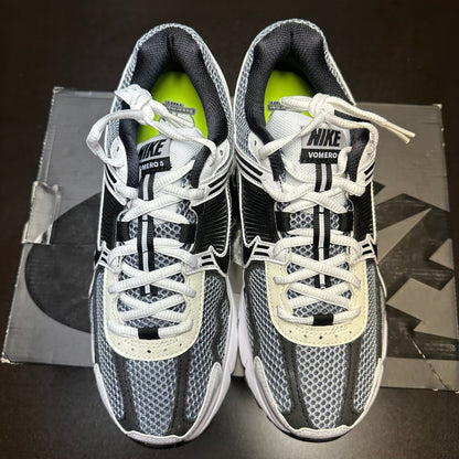 Nike Zoom Vomero 5 Dark Grey Black White