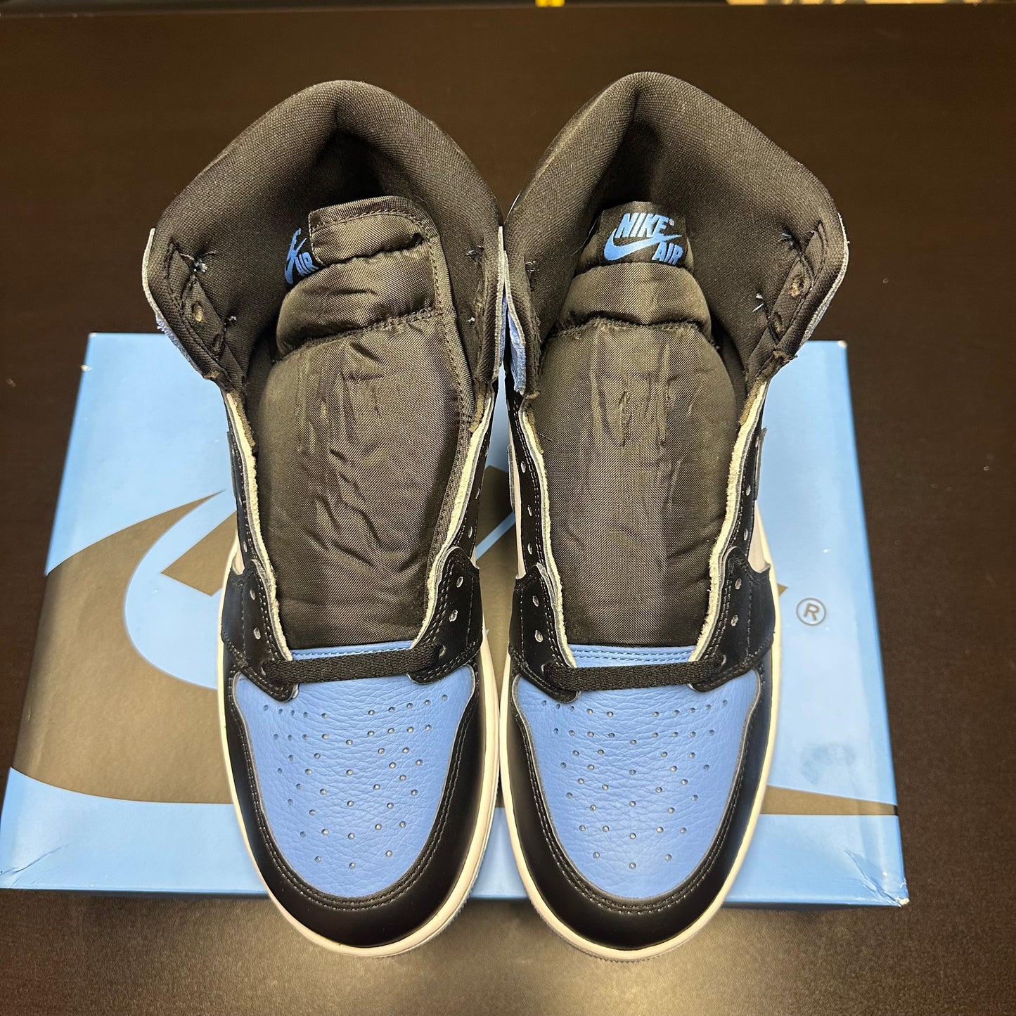 Jordan 1 Retro High UNC Toe